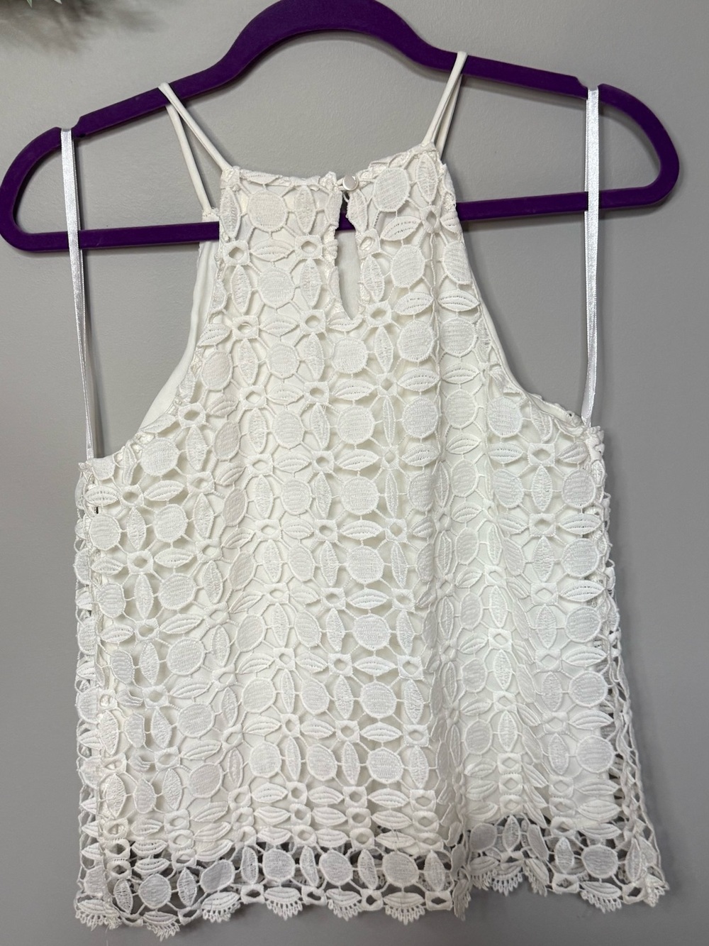 NWOT Monteau White Lace Halter Tank Top Size Medium - Picture 4 of 8